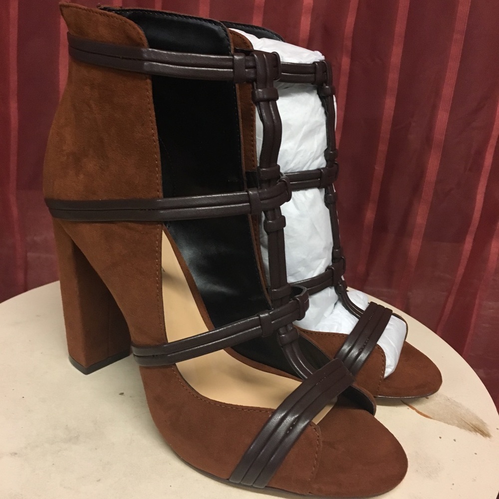 Booties/sandals size 8 new